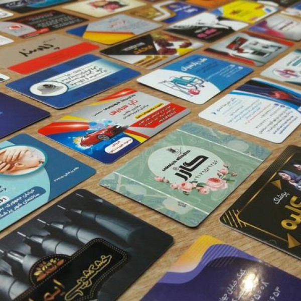 چاپ انواع تراکت، کارت ویزیت، برچسب و...