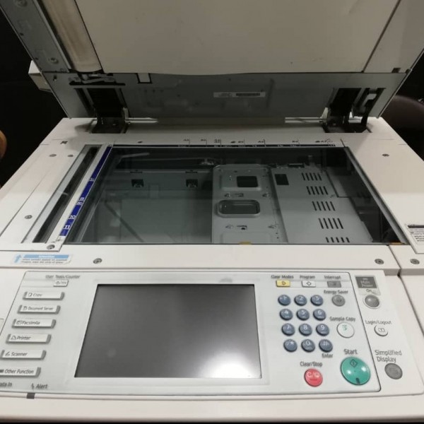 فتوکپی رنگی ریکو در حد