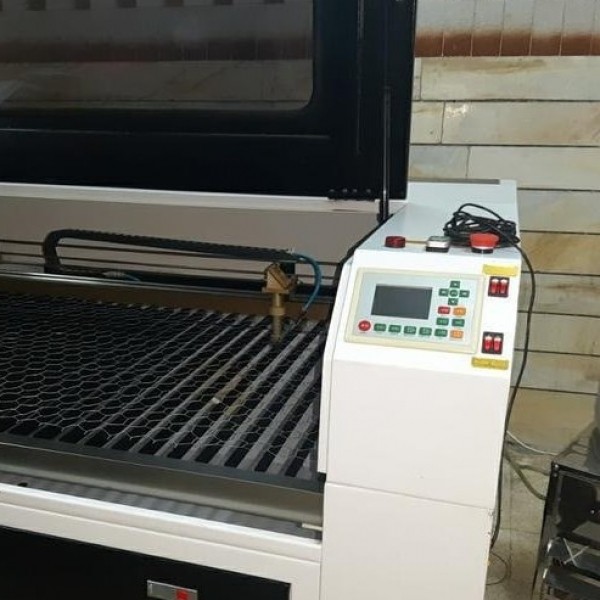 فروش دستگاه حکاکی و لیزر غیر فلزات