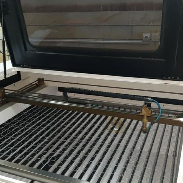 فروش دستگاه حکاکی و لیزر غیر فلزات