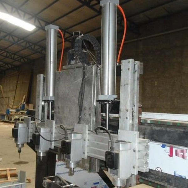 تولید دستگاه لیزر غیر فلزات