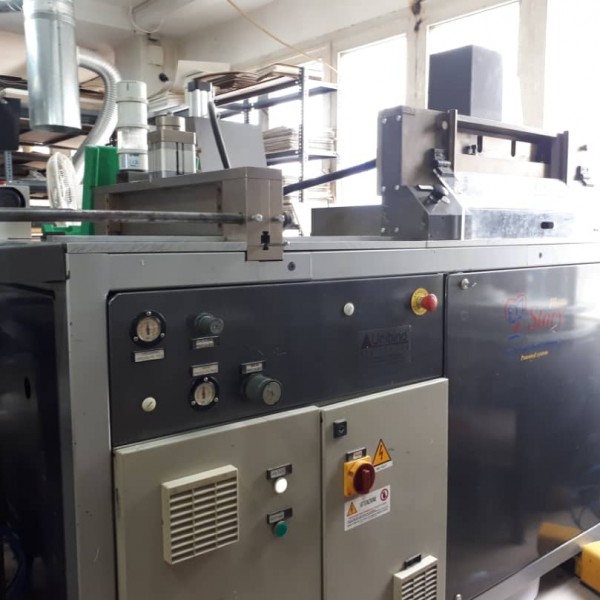 فروش دستگاه صحافی آلبوم عروس