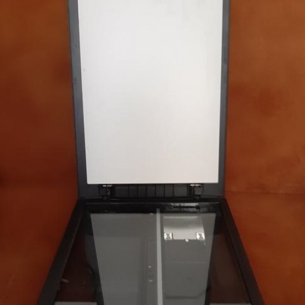 فروش اسکنر canon مدل lide120