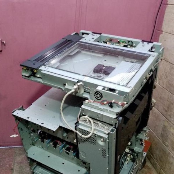 فروش دستگاه فتوکپی رنگی کونیکا مینولتامدل552استوک