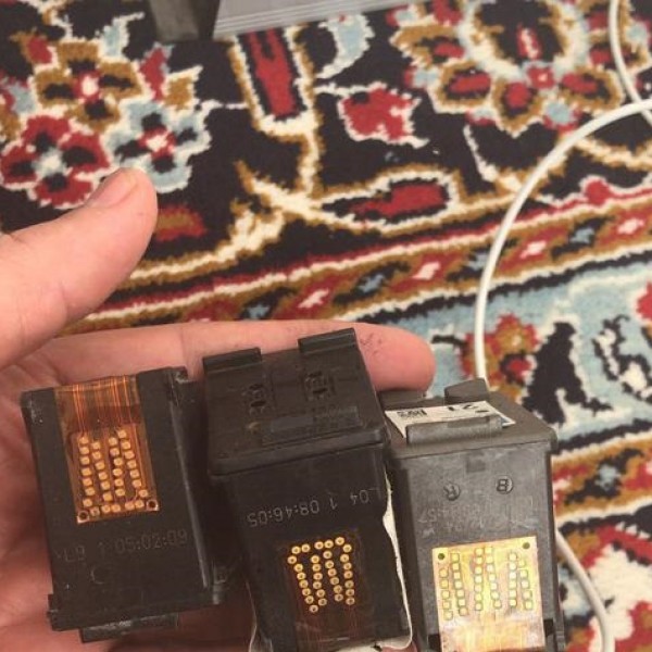 فروش پرینتر اچ پی d1663کاملا سالم و در حد با کاتریج تهران