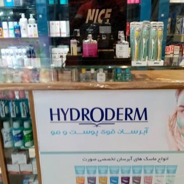 خدمات نصب استیکر نصاب استیکر چاپ استیکر نصب مش نصاب مش تهران