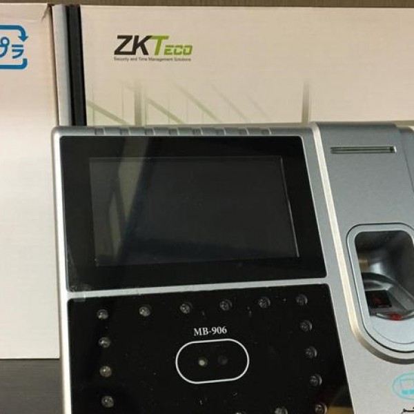 فروش دستگاه حضور و غیاب MB906 بعد پنجم کرج