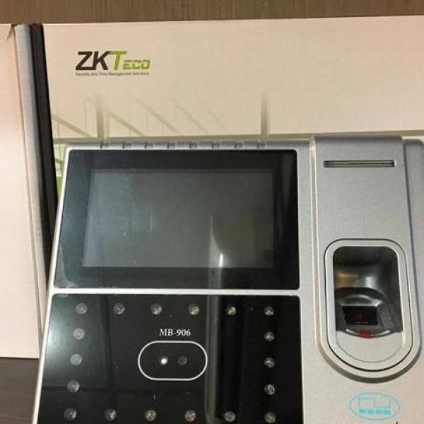 فروش دستگاه حضور و غیاب MB906 بعد پنجم کرج
