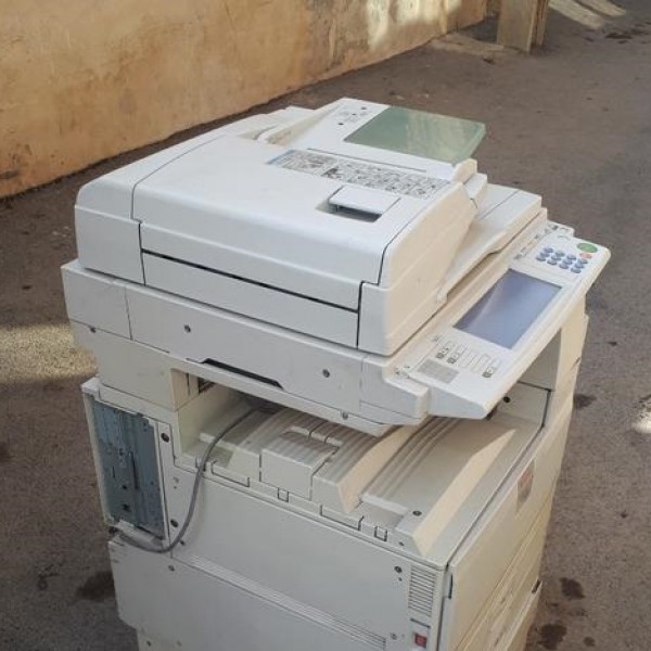 فروش دستگاه فتوکپی سیاه سفید ریکو همدان