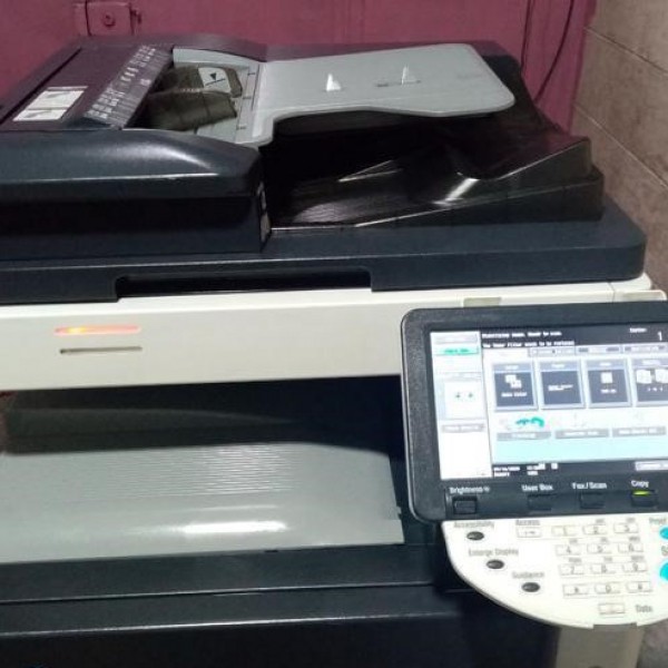 فروش دستگاه فتوکپی کپی پرینتر اسکنر لیزری 550 بیزهاب کونیکا550 تهران