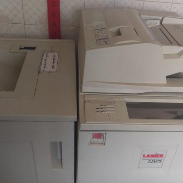 فروش دو دستگاه فتوکپی تبریز