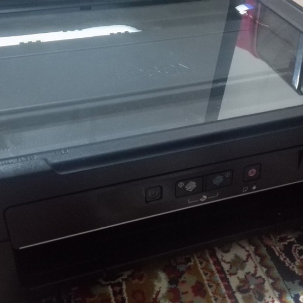 فروش پرینتر جوهر افشان epson سه کاره مدل xp100 کرمانشاه