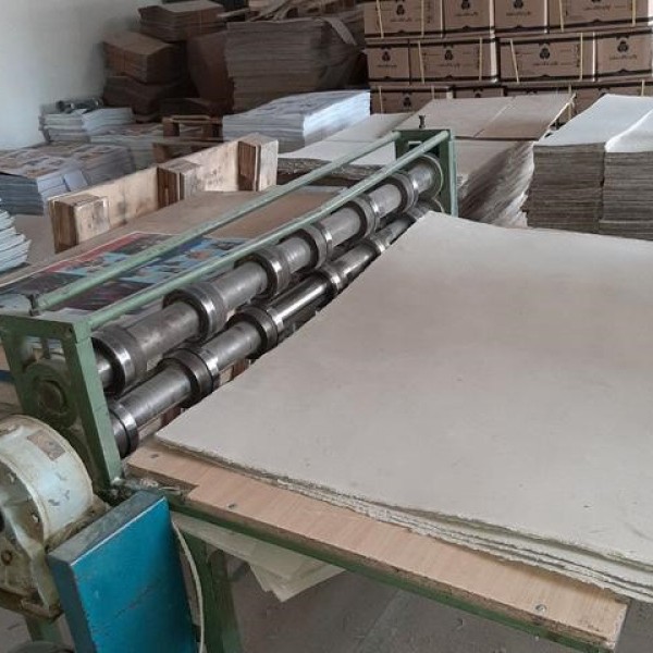 دستگاه چسب گرم صحافی پنج خونه پرس فرم مقابله زن فنرانداز تهران