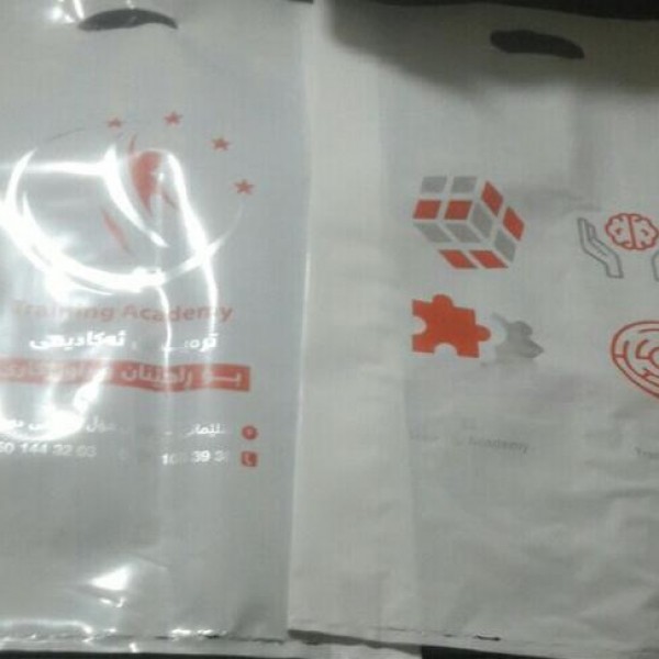 چاپ سیلک .انواع نایلون .فویل .پارچه ای تهران