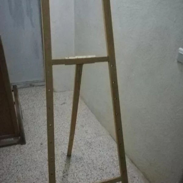 سه پایه بوم فلزی