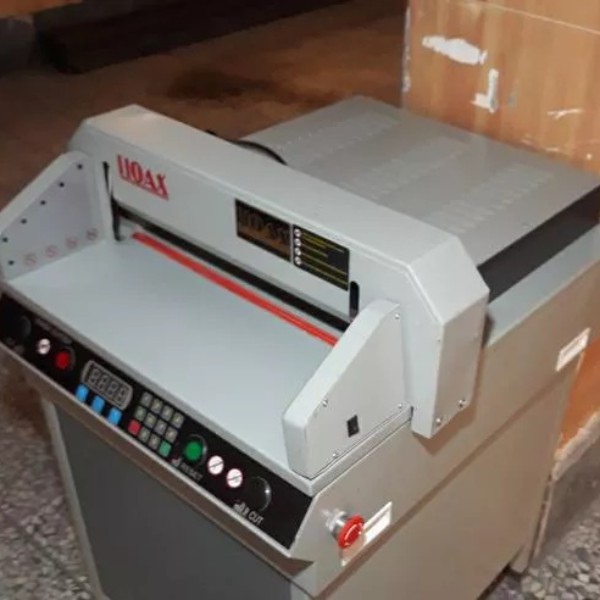 دستگاه برش برقی کاغذ