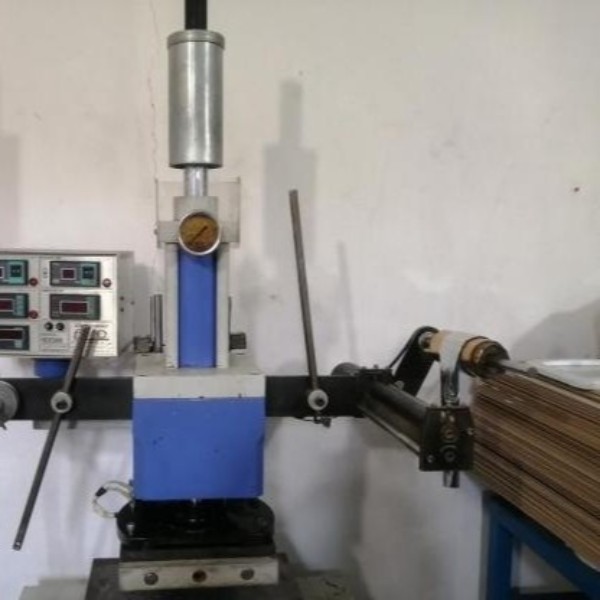 دستگاه طلاکوب داغی