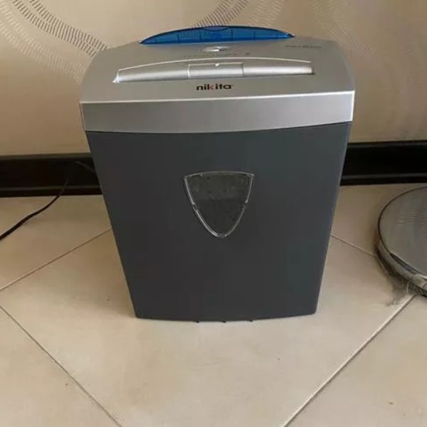 دستگاه کاغذخردکن