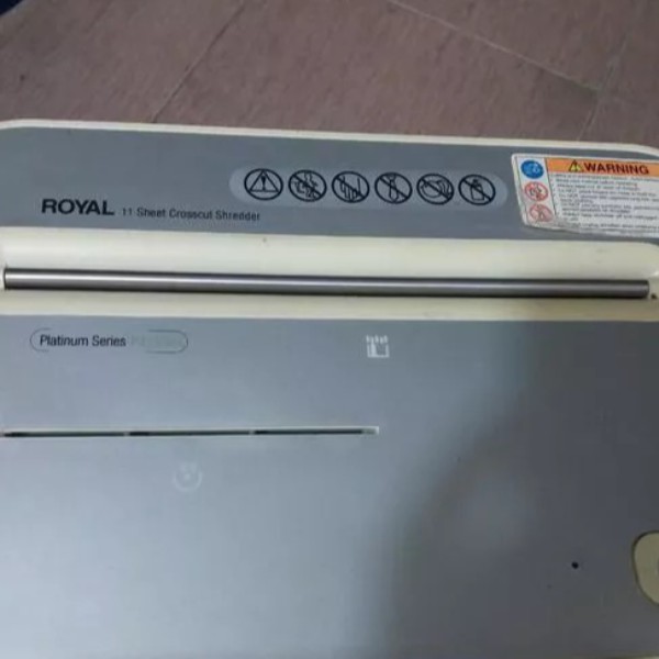 دستگاه کاغذ خردکن رشته ای
