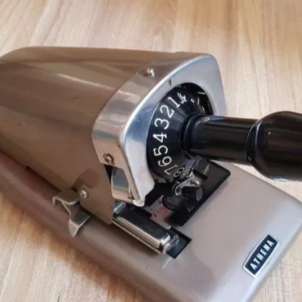 دستگاه پرفراژ چک دستی