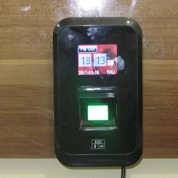 فروش دستگاه حضور غیاب مدلnp620ac نور