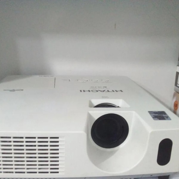 فروش ویدئو پروژکتور هیتاچی CP-X2514WN تبریز