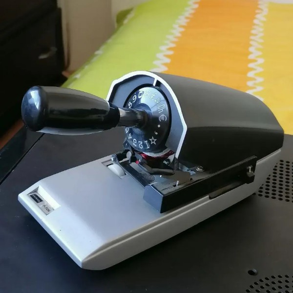 دستگاه پرفراژ چک یوچیدا مشهد