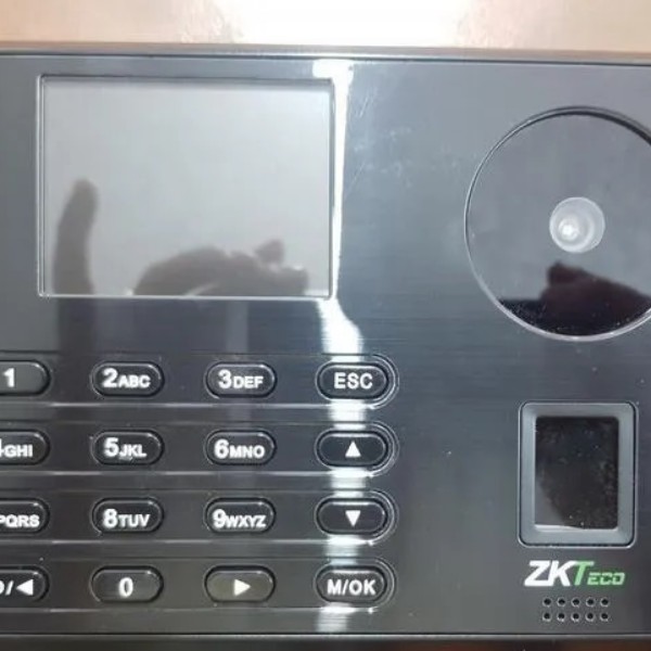 حضور و غیاب اثر انگشتی مدل ۳۰۱۱ یزد