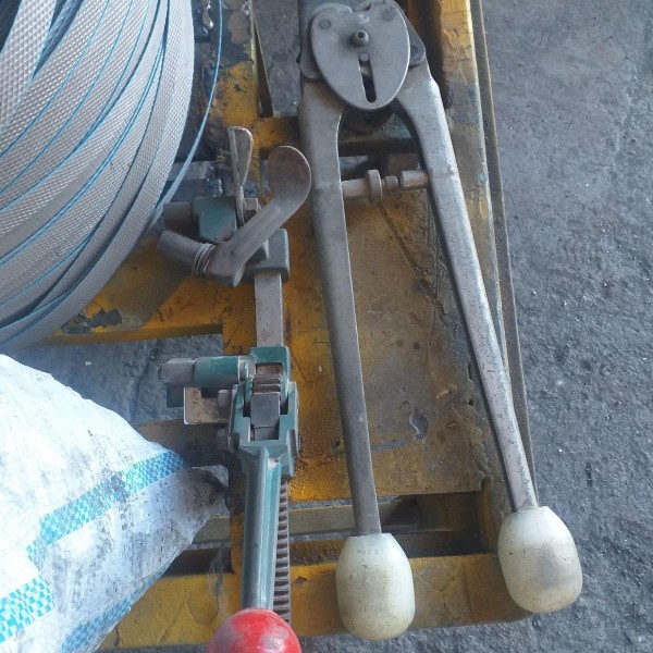 تسمه کش دستی ژاپنی کاشان
