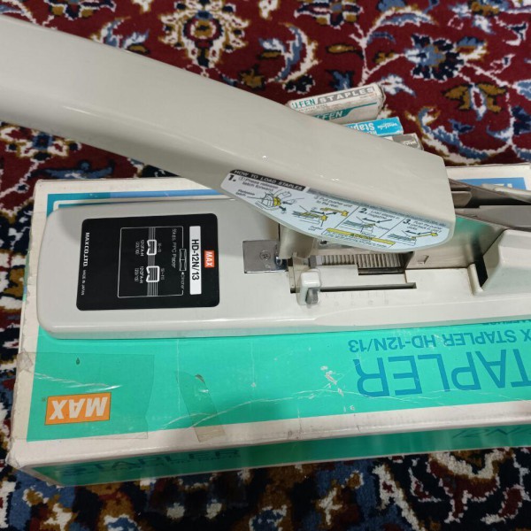 دستگاه منگنه کوب MAX 12N/13