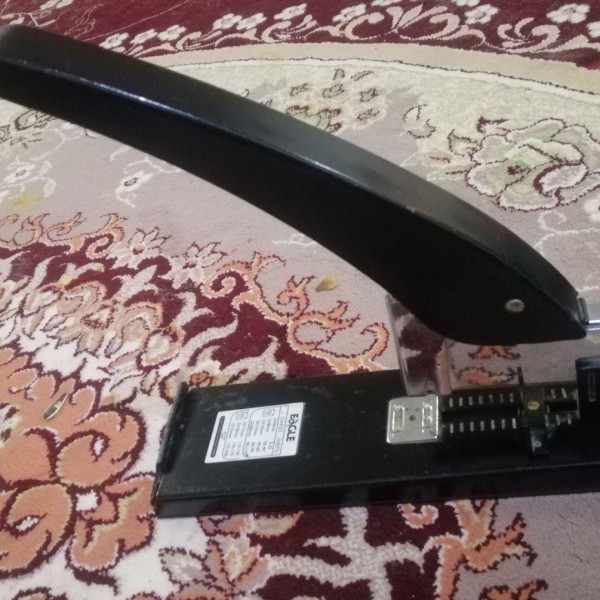 منگنه بزرگ کتاب